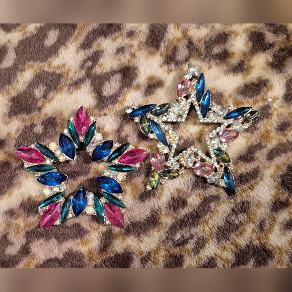 Jeweled Star Brooch 2 Pack New! - Picture 3 of 11